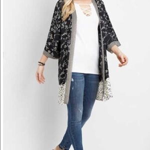 Maurice’s Black & White kimono